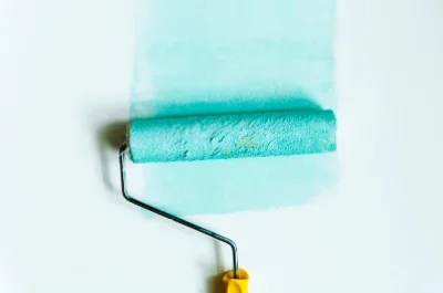 Peinture intérieure à Laye — murs, plafonds et boiseries